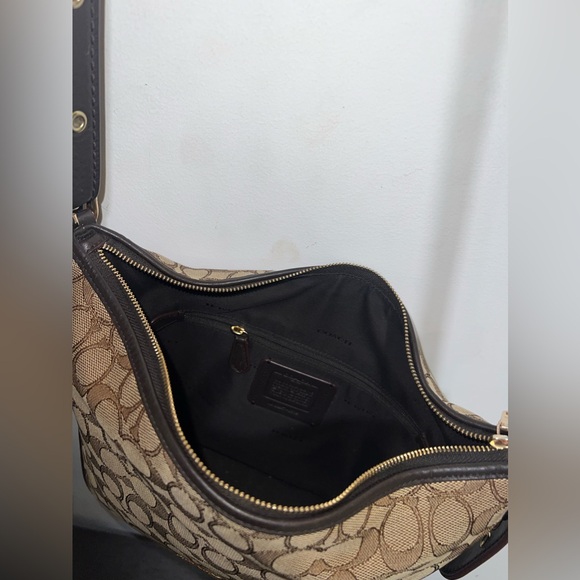 Coach crossbody 🤎 - Picture 4 of 5